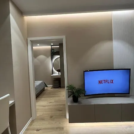 Moreas Appartement Tirana